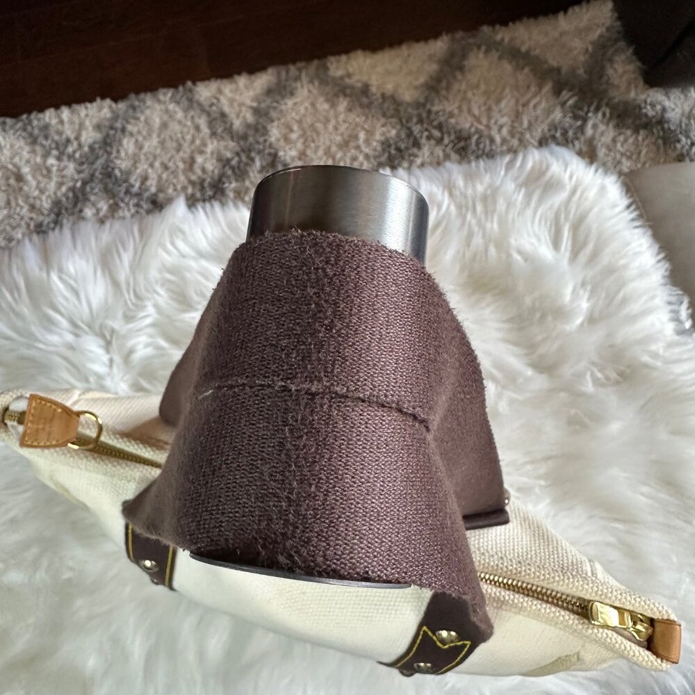 Authentic Louis Vuitton Antigua Cabas MM Canvas Tote Bag - Picture 9 of 16